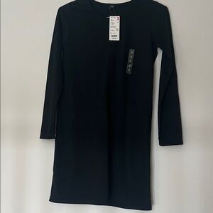 Uniqlo Classic Black Long Sleeve Dress